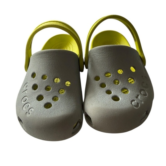CROCS Other - CROCS Baby Gray and Yellow walking water Shoes Size 6